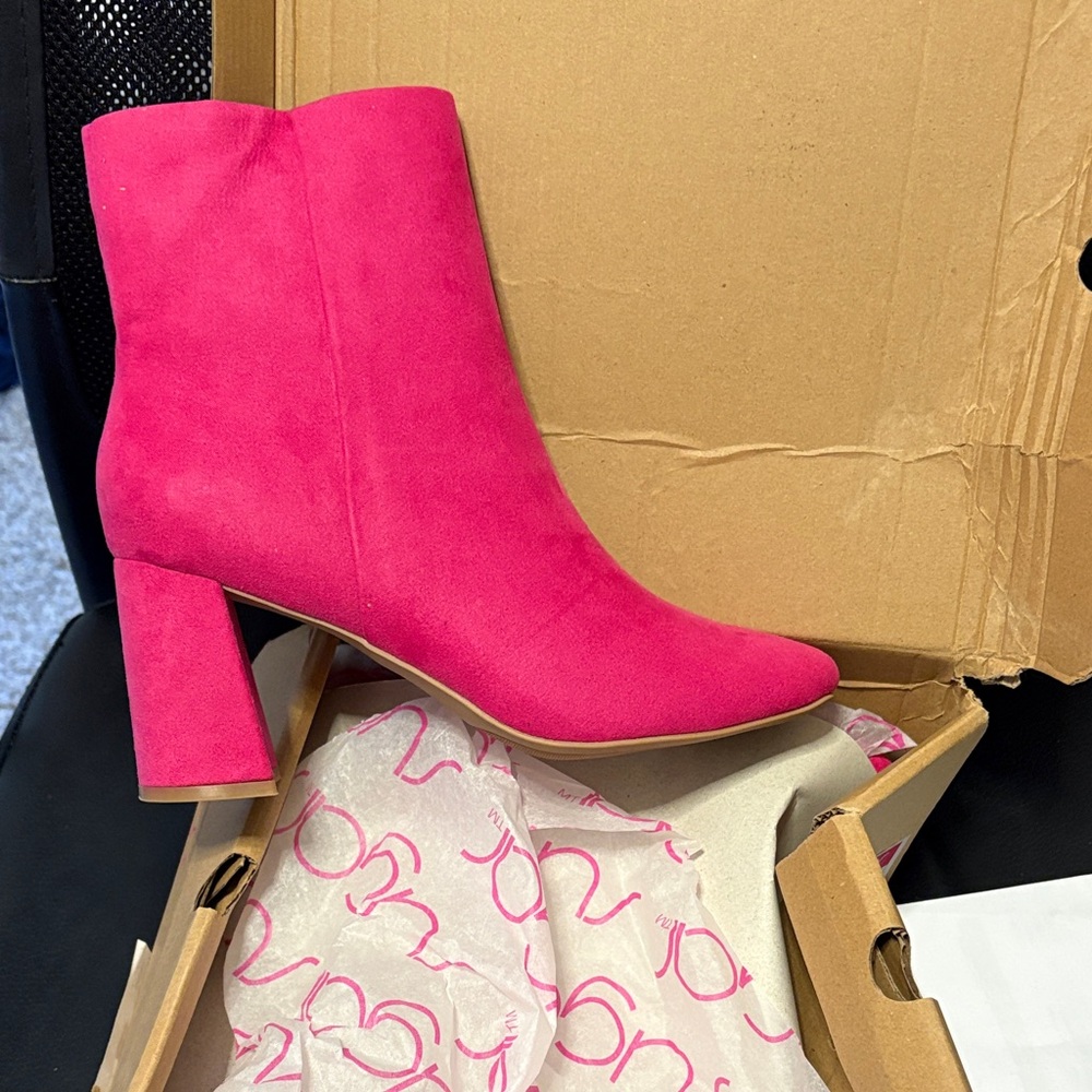 Women's Hot Pink Suede Block Heel Ankle Boots